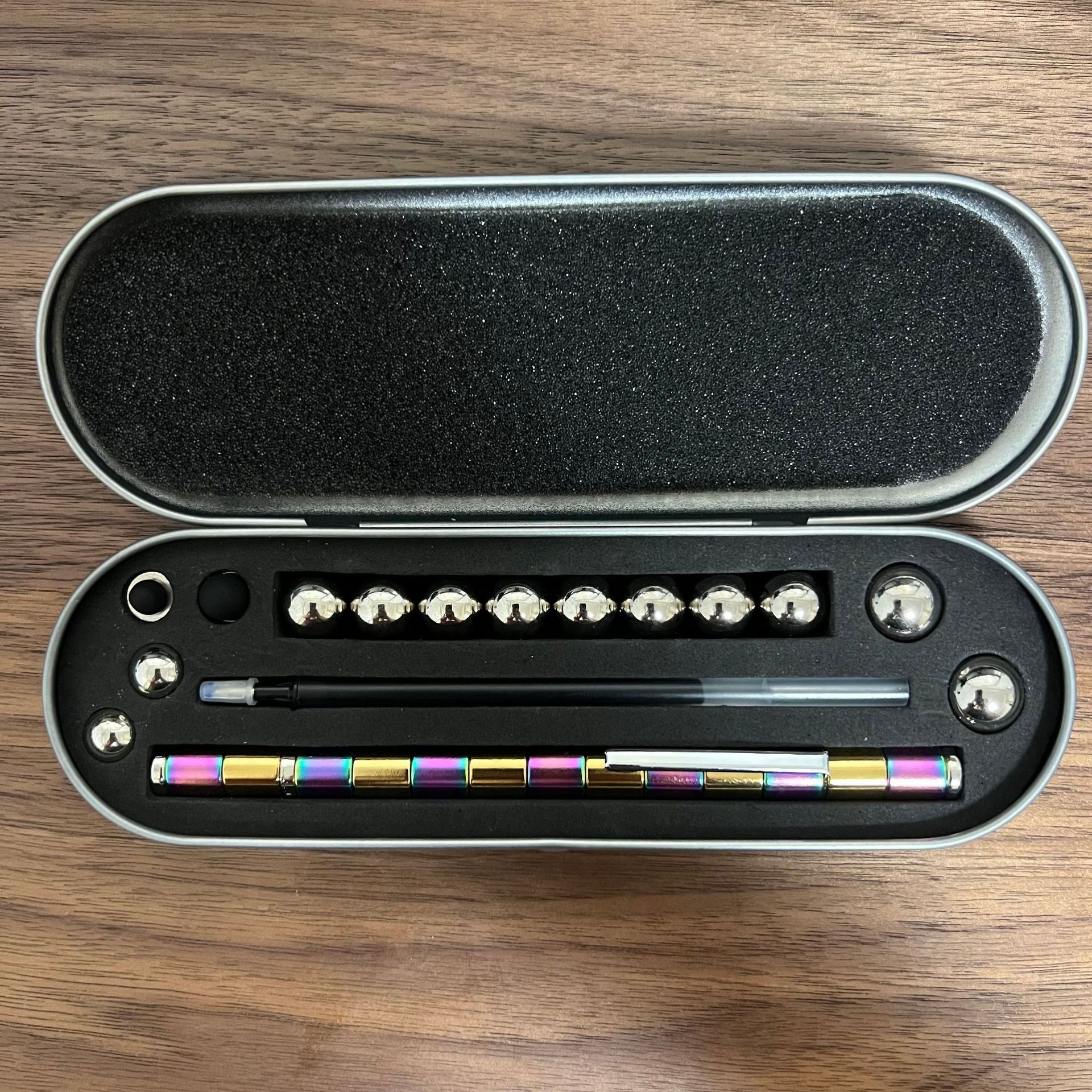 Two-Color Model Magnet Pen Color Ball Magnetic Pen Decompression Pen Magnetic Pole Decompression Pen Game Children's Toys - Image 17